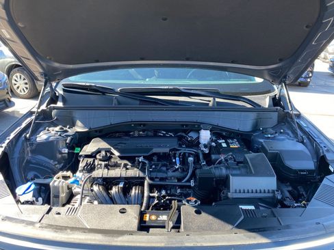 Used 2025 Hyundai Kona SEL image 32