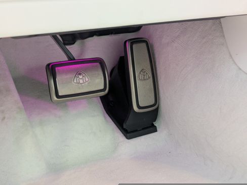 New 2026 Mercedes-Benz Maybach SL 680 image 28