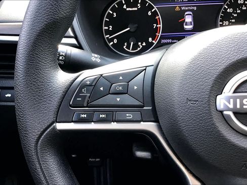 Certified 2023 Nissan Altima 2.5 SV FWD image 22