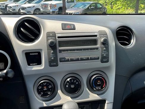 Used 2010 Toyota Matrix FWD image 14