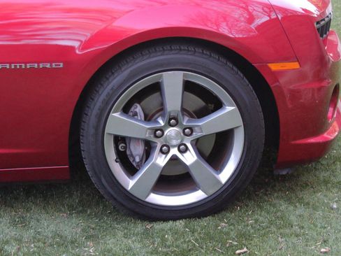 Used 2012 Chevrolet Camaro SS w/ RS Package image 13