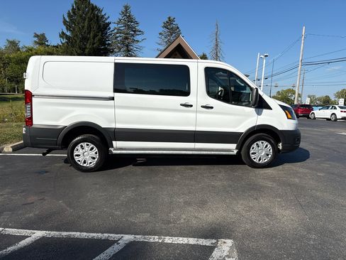 Used 2024 Ford Transit 250 T-250 130 Low Rf 9070 GVWR RW w/ Exterior Upgrade Package image 4