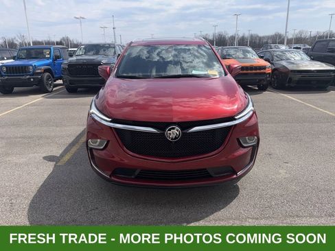 Used 2022 Buick Enclave Essence w/ Experience Buick Package image 2