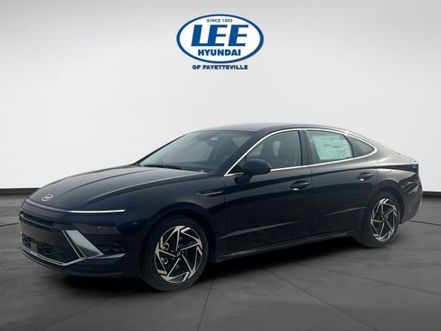New 2026 Hyundai Sonata SEL FWD image 8