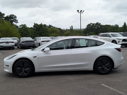 Used 2020 Tesla Model 3 Standard Range Plus RWD image 6