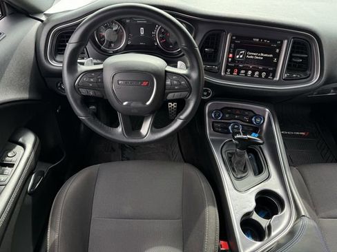 Used 2016 Dodge Challenger R/T RWD image 10