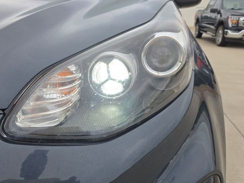 Used 2021 Kia Sportage EX FWD image 9