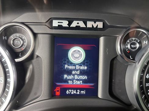 Used 2023 RAM 2500 Tradesman w/ Chrome Appearance Group image 13