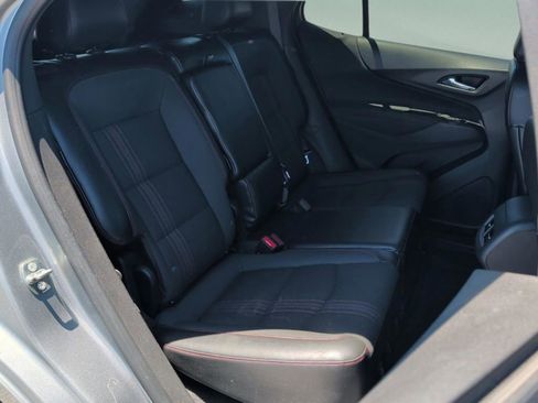 Used 2023 Chevrolet Equinox RS FWD image 36