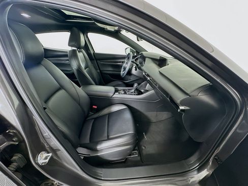 Used 2021 MAZDA MAZDA3 s image 31