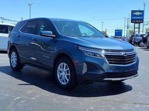 Used 2024 Chevrolet Equinox LT w/ LPO, Floor Liner Package FWD image 2