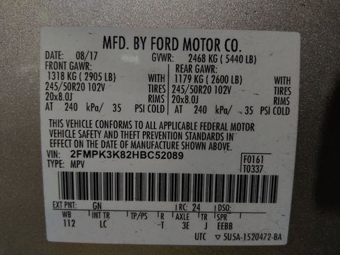 Used 2017 Ford Edge Titanium w/ Technology Package FWD image 33