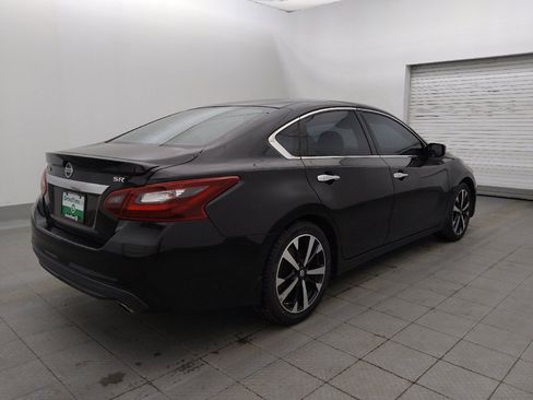 Used 2018 Nissan Altima 2.5 SR FWD image 10