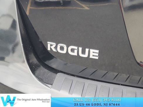 Used 2012 Nissan Rogue S w/ Special Edition Pkg AWD/4WD image 9
