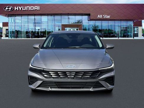 New 2026 Hyundai Elantra SE image 14