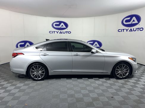 Used 2019 Genesis G80 5.0 Ultimate RWD image 2
