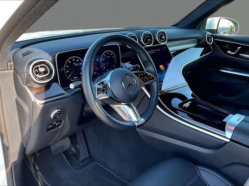 Certified 2025 Mercedes-Benz GLC 300 image 14
