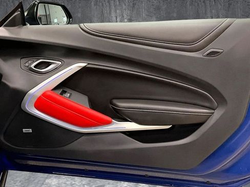 Used 2023 Chevrolet Camaro SS RWD image 26