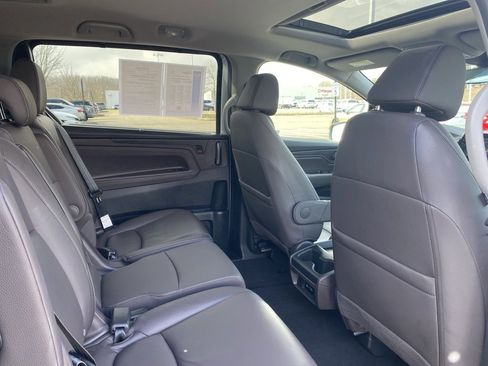 Used 2023 Honda Odyssey EX-L image 14