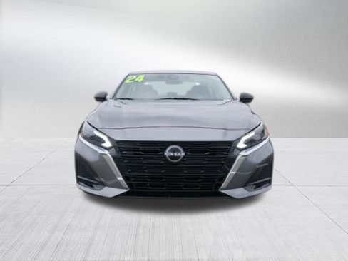 Used 2024 Nissan Altima 2.5 SV image 8