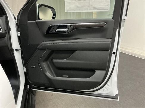 New 2026 Chevrolet Tahoe LT w/ Comfort Package AWD/4WD image 43