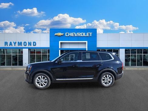 Used 2022 Kia Telluride LX AWD/4WD image 6