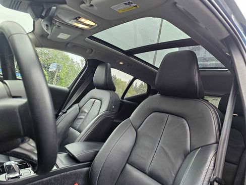 Certified 2023 Volvo XC40 B5 Ultimate w/ Protection Package Premier AWD/4WD image 23