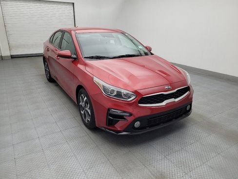 Used 2021 Kia Forte LXS FWD image 13
