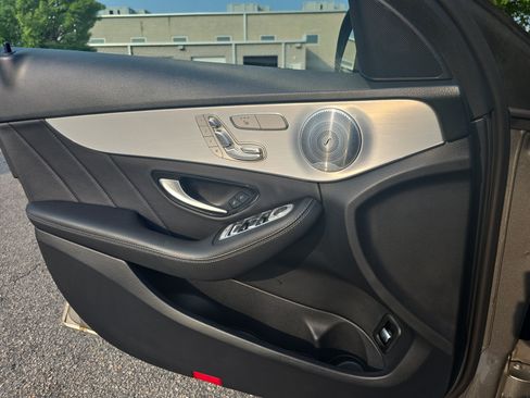 Used 2021 Mercedes-Benz C 300 Sedan image 23