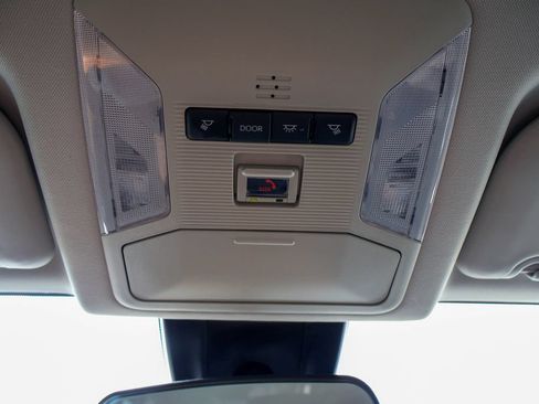Used 2025 Toyota RAV4 LE FWD image 20