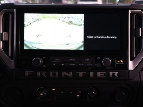 New 2025 Nissan Frontier SV image 29