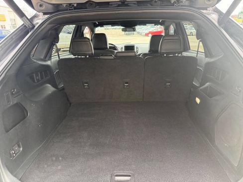 Used 2021 Ford Edge ST AWD/4WD image 13