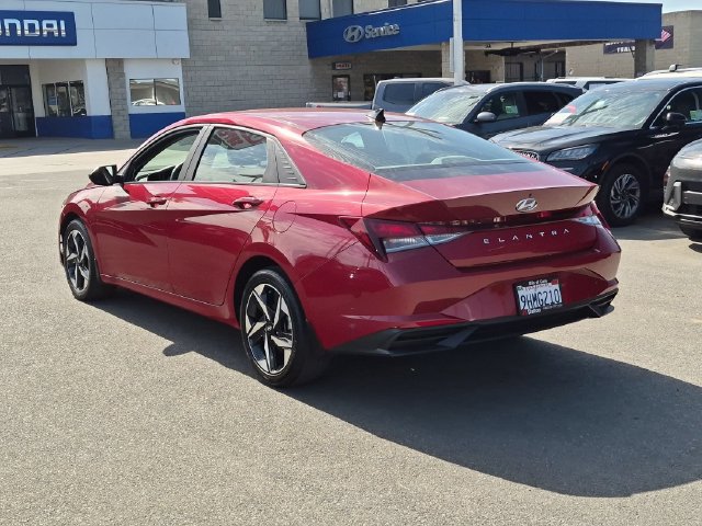 Used 2023 Hyundai Elantra SEL w/ Convenience Package FWD image 6