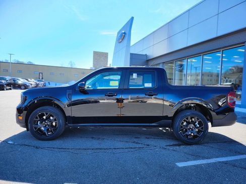 New 2026 Ford Maverick Lariat w/ Black Appearance Package image 2