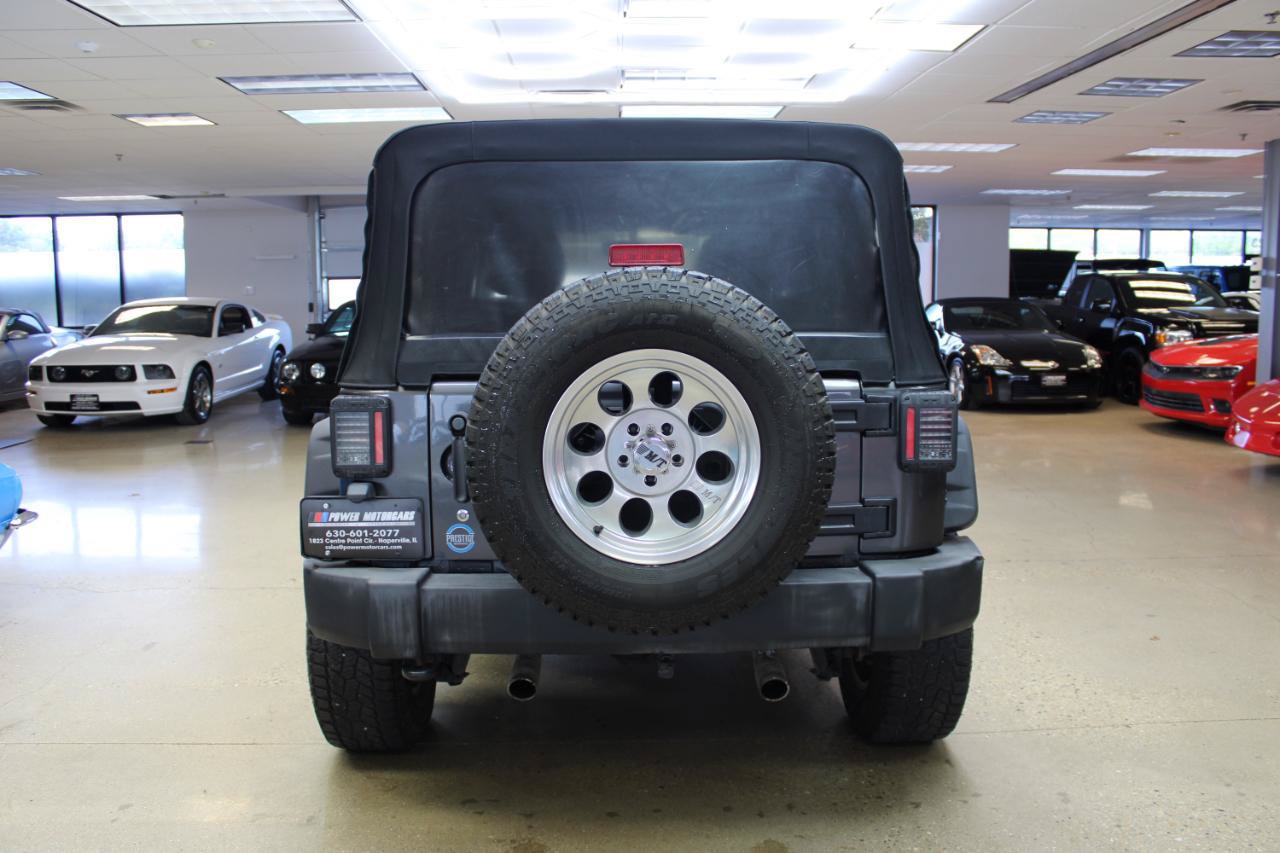 Used 2018 Jeep Wrangler Unlimited Sport S AWD/4WD image 22