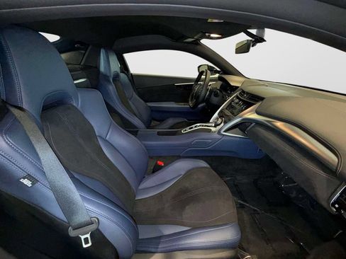 Used 2020 Acura NSX AWD/4WD image 22