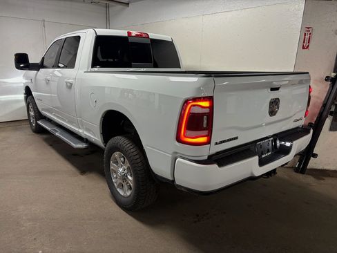 Used 2024 RAM 2500 Laramie w/ Cold Weather Group AWD/4WD image 7