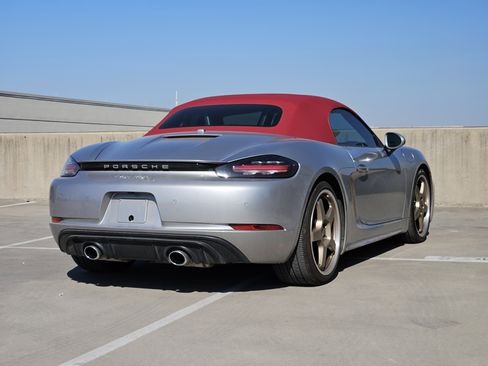 Certified 2022 Porsche 718 Boxster image 8