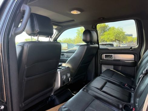 Used 2014 Ford F150 FX4 w/ Equipment Group 402A Luxury AWD/4WD image 11