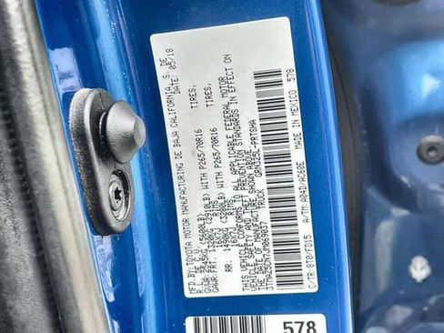 Used 2018 Toyota Tacoma TRD Off-Road RWD image 22