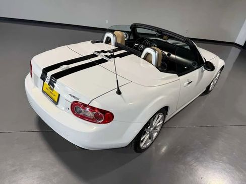 Used 2012 MAZDA MX-5 Miata Grand Touring w/ Premium Pkg RWD image 7