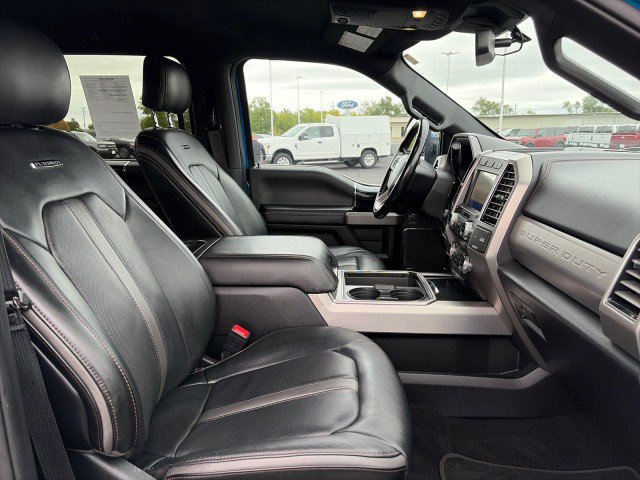 Used 2020 Ford F250 Platinum w/ Tremor Off-Road Package AWD/4WD image 20