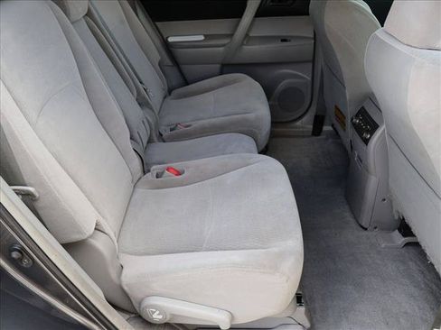 Used 2010 Toyota Highlander 4WD image 25