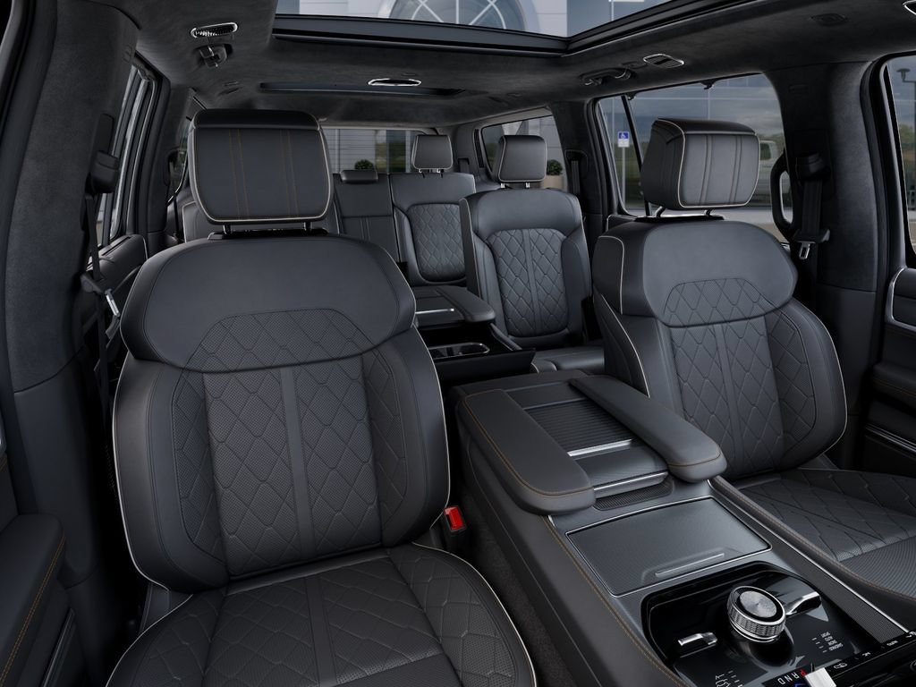 New 2026 Jeep Grand Wagoneer Summit AWD/4WD image 17