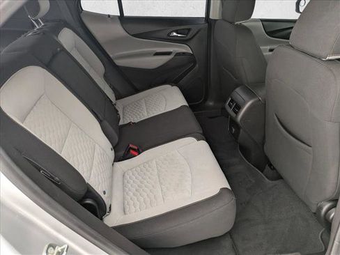 Used 2018 Chevrolet Equinox LS w/ LPO, Protection Package AWD/4WD image 18