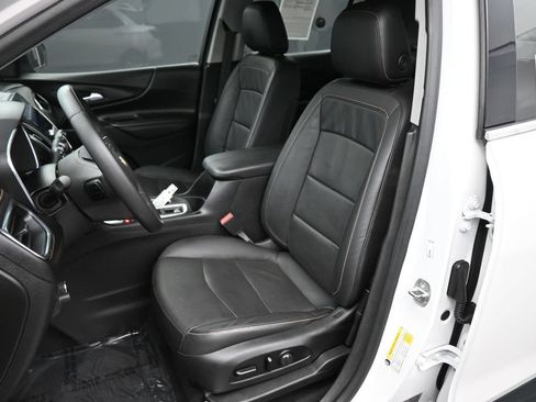 Used 2019 Chevrolet Equinox Premier AWD/4WD image 15