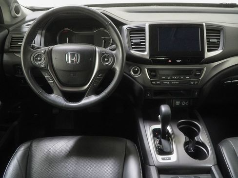 Used 2018 Honda Ridgeline RTL-T image 24