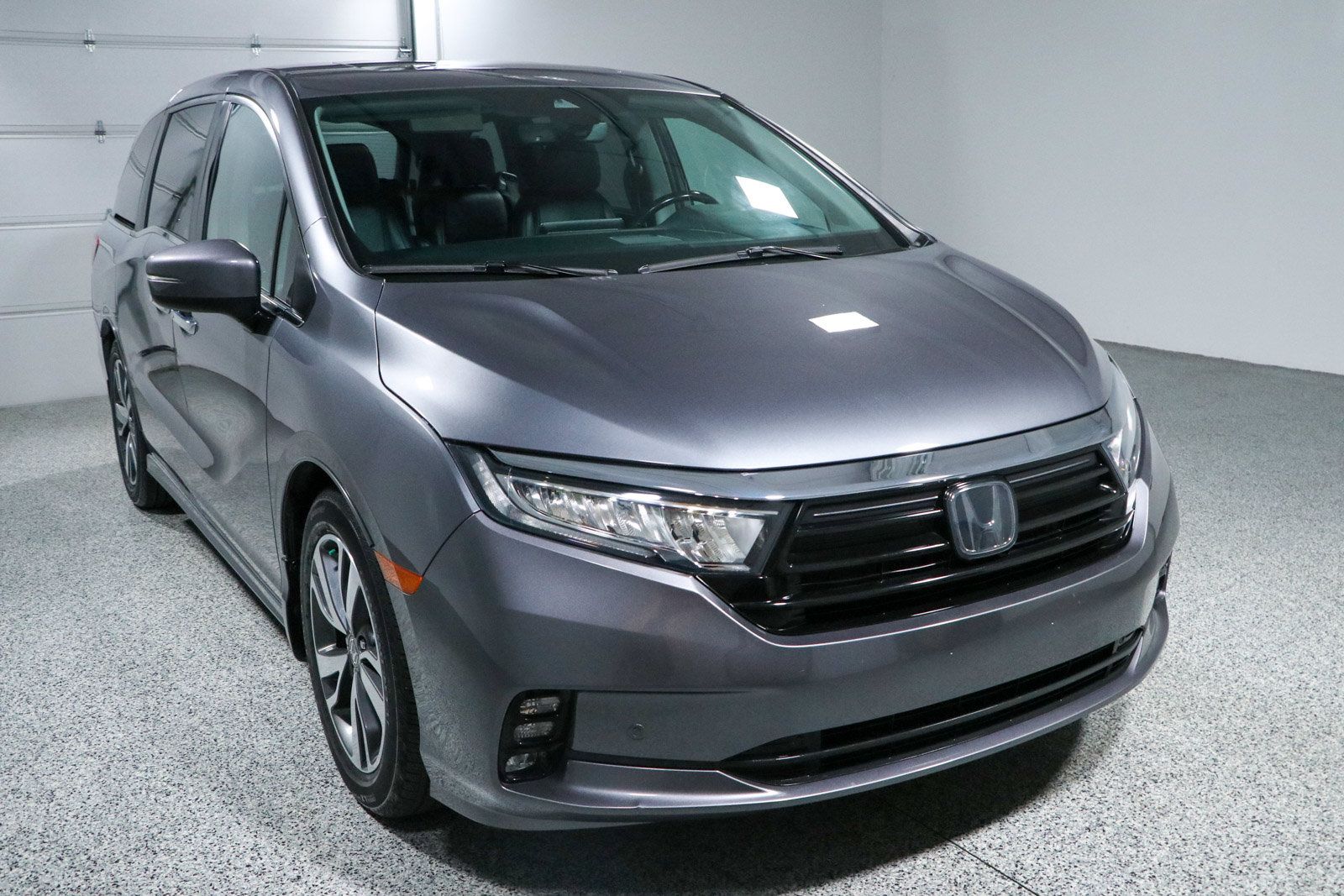 Used 2023 Honda Odyssey Touring image 5