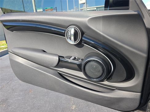 Used 2023 MINI Cooper S image 15