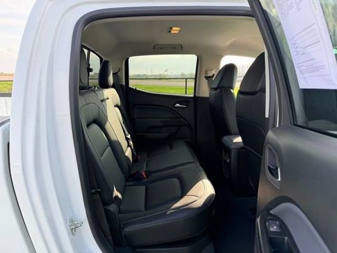 Used 2022 Chevrolet Colorado Z71 image 9